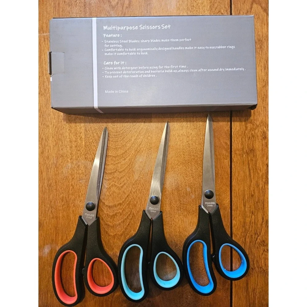 The Unbranded Brand product set